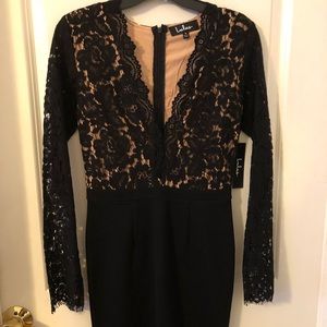 Lulu’s Long Sleeve Lace Black Dress size small
